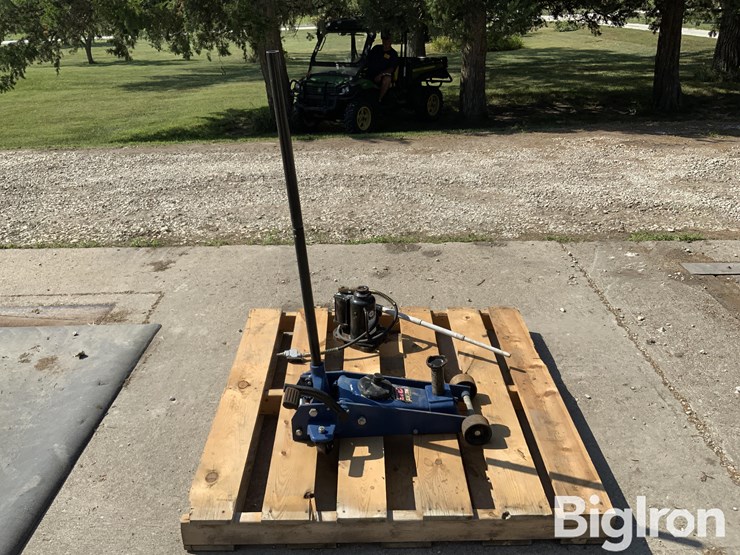 air-actuated-bottle-&-manual-hydraulic-floor-jacks-image-4