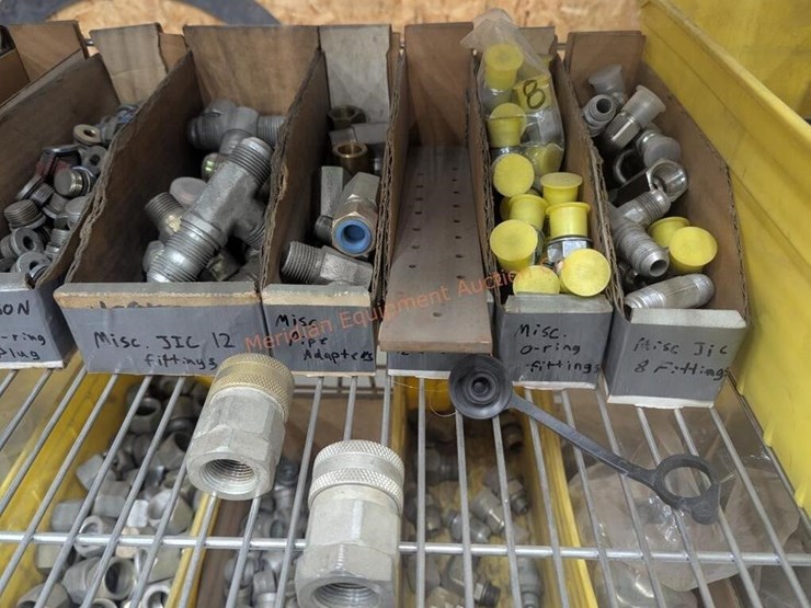 wire-rolling-rack-w/-asst-pipe/plumbing-fittings-image-13