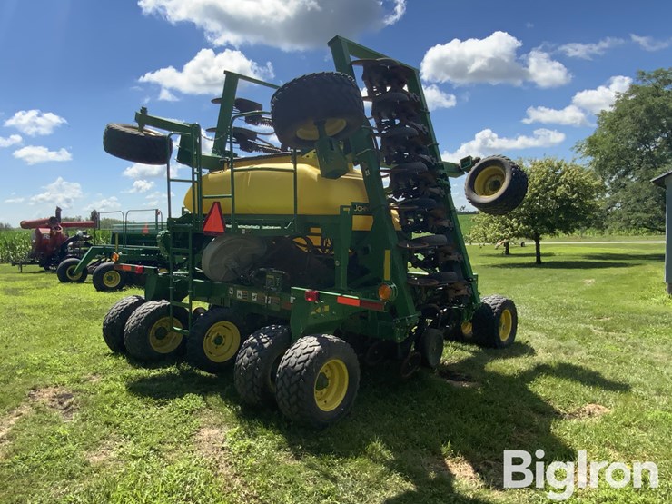 2007-john-deere-1990-30'-air-seeder-image-5