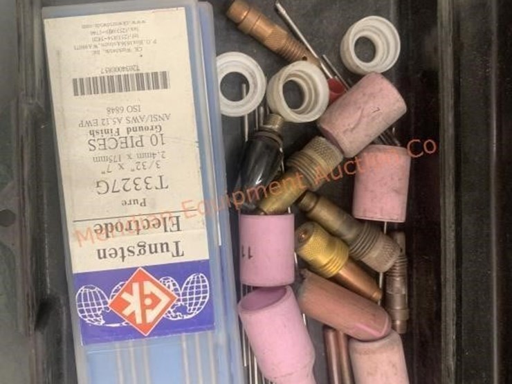 miller-shop-master-300-ac/dc-welder-image-19