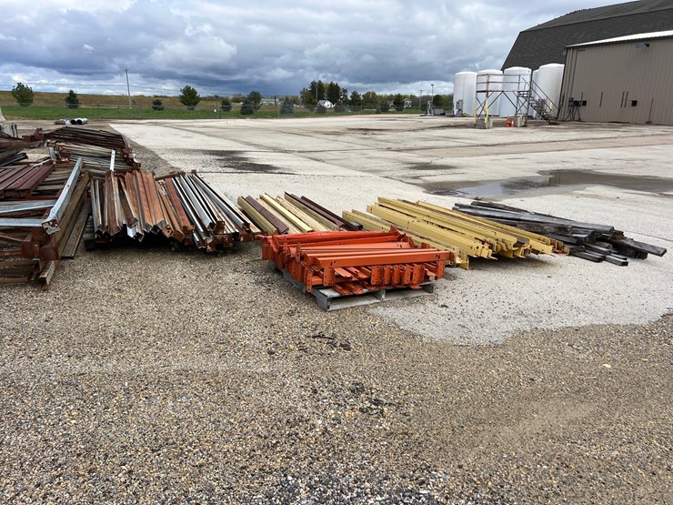 #2103-•-steel-pallet-racking-upright-frames,-cross-beams,-and-more-image-5