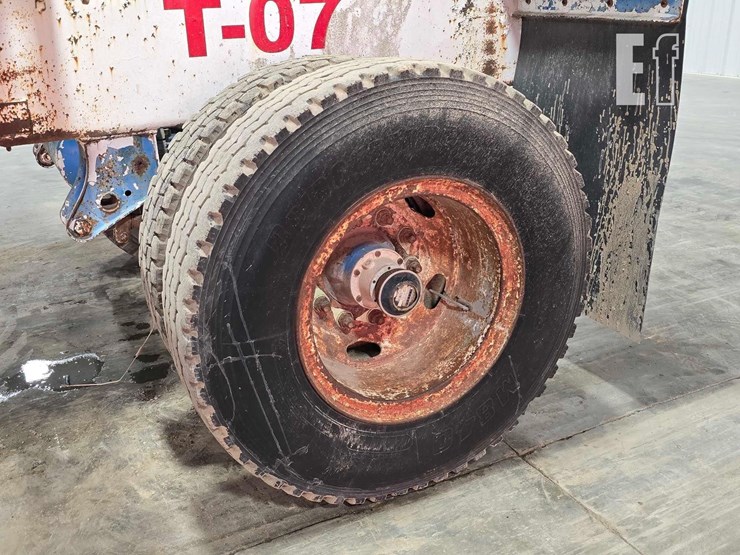 tandem-axle-pole-trailer-image-13