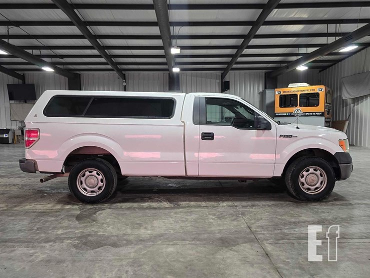 2014-ford-f150-xl-image-6