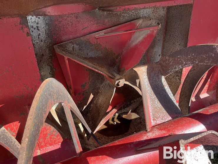 loftness-90"-3-pt-snow-blower-image-18