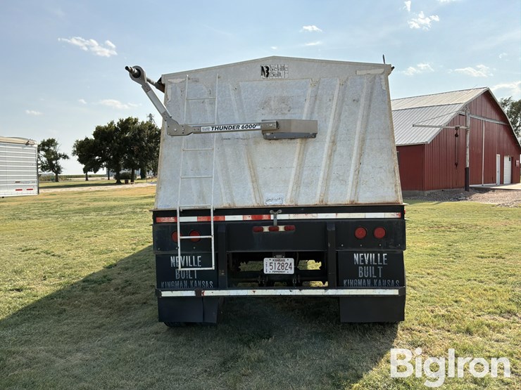 2002-neville-built-t/a-grain-trailer-image-6