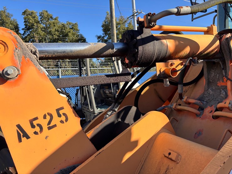 #7-•-doosan-dl250-articulated-wheel-loader-image-6