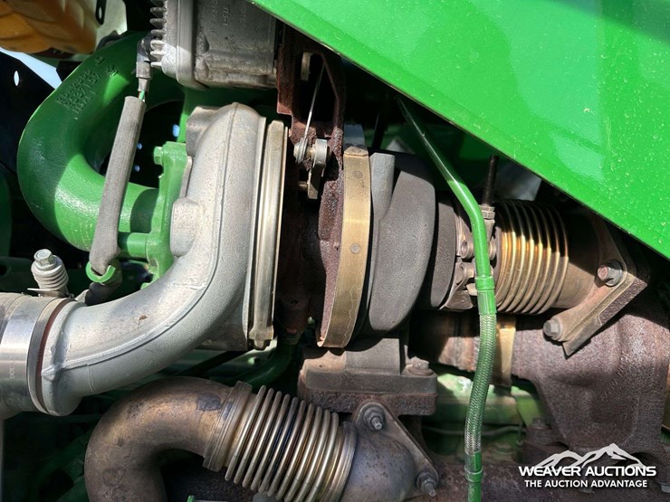 2014-john-deere-r4030-4x4-high-clearance-self-propelled-sprayer-image-88