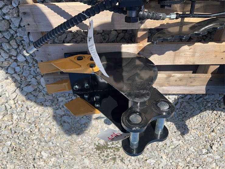 mini-excavator-bucket-attachment-image-3