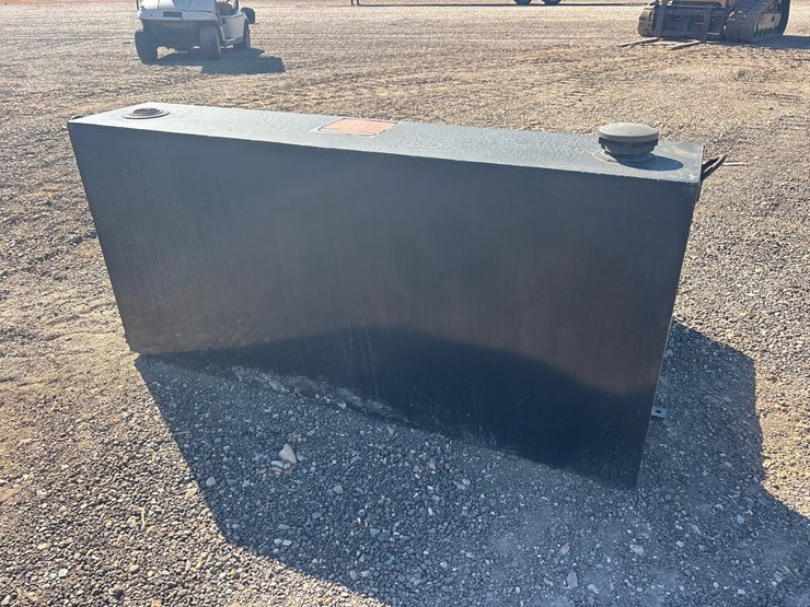 #9023-•-lund-l-shape-fuel-tank-image-2