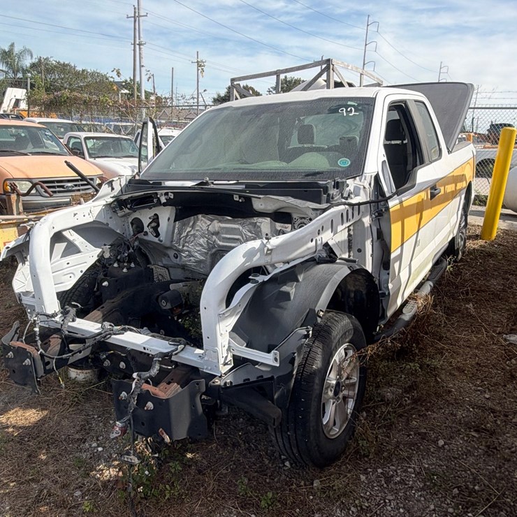 #92 • Ford F-150 Pickup Truck