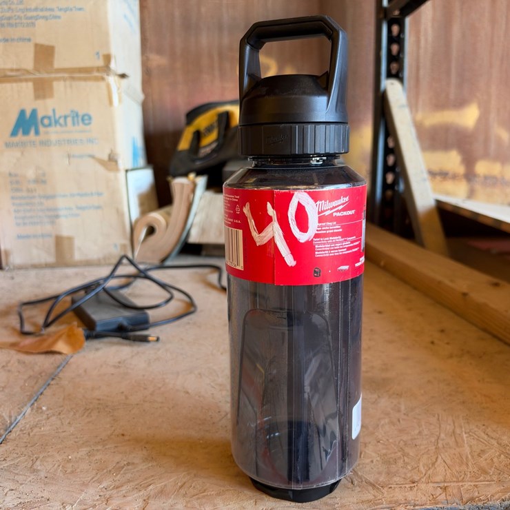 #40 • Milwaukee Packout 48OZ Bottle