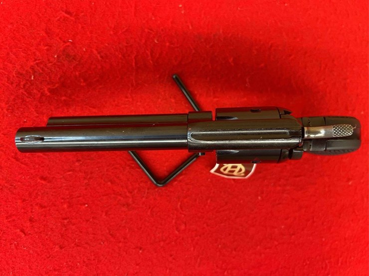 heritage-rough-rider-.22-lr-sa-revolver-image-3
