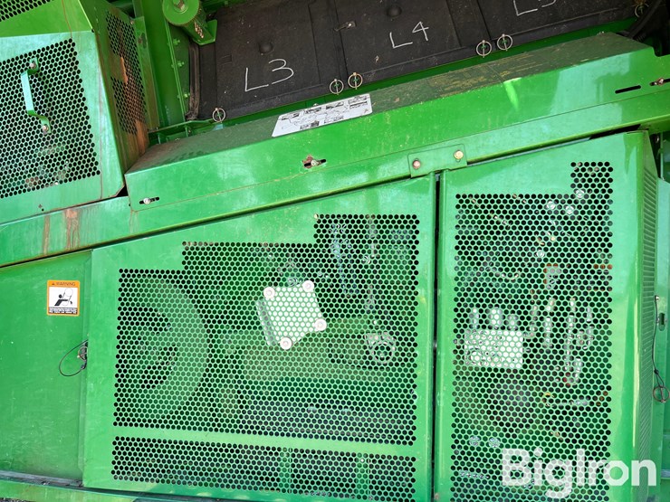 2013-john-deere-s670-sts-hillco-2wd-combine-image-19