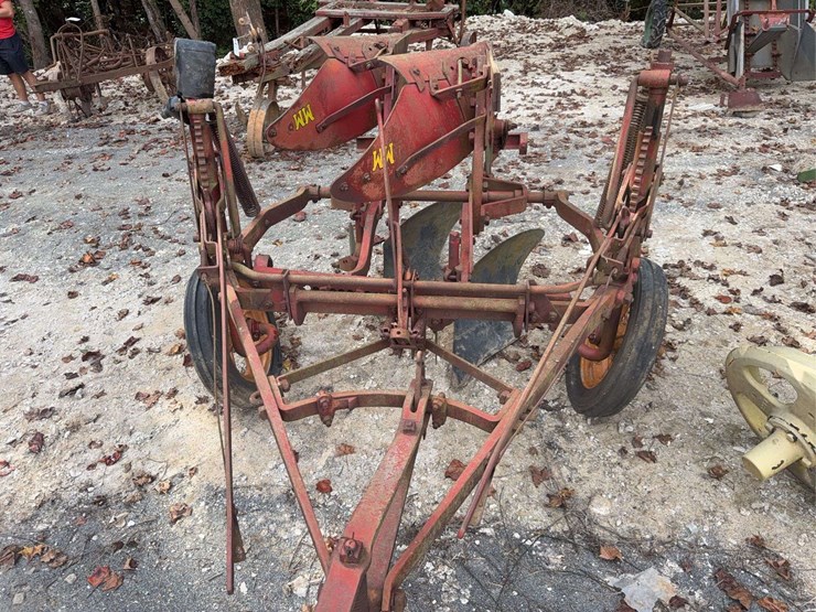 oliver-roll-over-plow-image-7