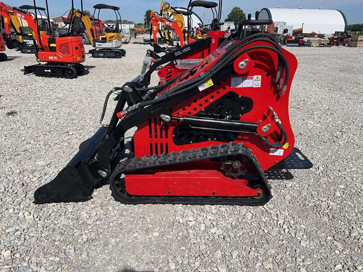 sdlanch-sdll60-skid-steer-loader-image-2