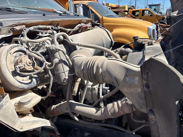 #20-•-2006-ford-f-750-super-duty-dump-truck-image-7