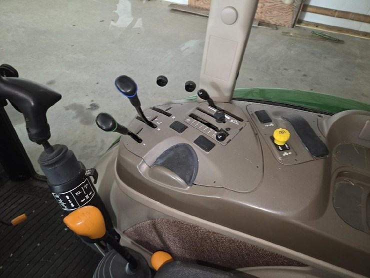 #27345-•-2013-john-deere-5083e-tractor-image-10