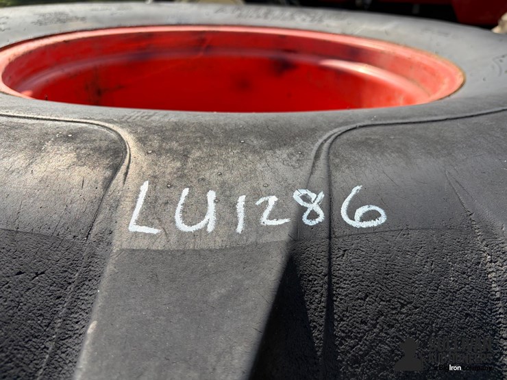 10-bolt-rims-on-23.1-34-tires-image-9