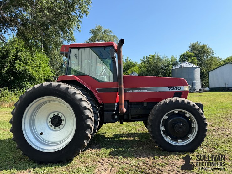 1995-case-ih-7240-mfwd-tractor-image-4