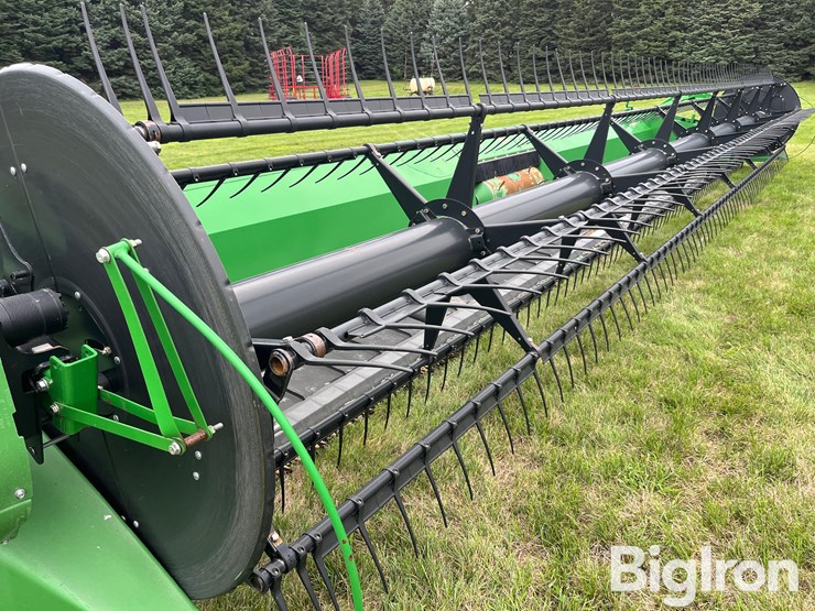 2013-john-deere-635fd-35'-flex-draper-image-18