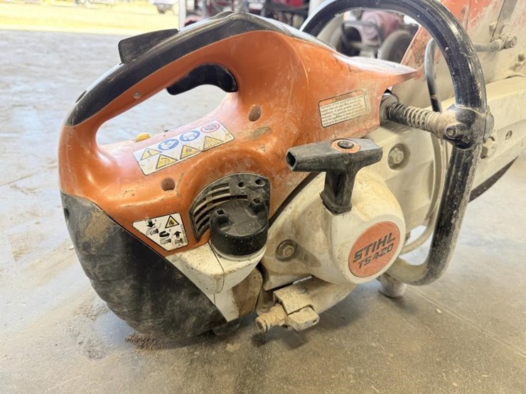 stihl-ts420-gas-cutt-off-saw-(1378)-image-3