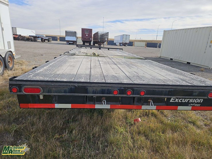 2022-rainbow-trailers-t/a-20-ball-hitch-equipment-trailer-image-4