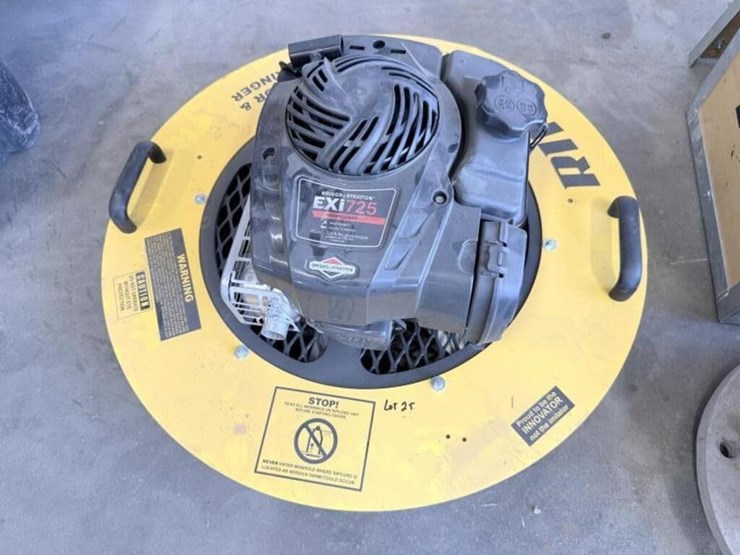 hurco-ripcord-ventilator-w/-briggs-gas-engine-image-1