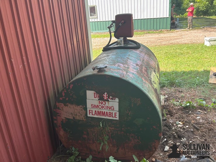 500-gal-diesel-fuel-tank-w/gas-boy-pump-image-4