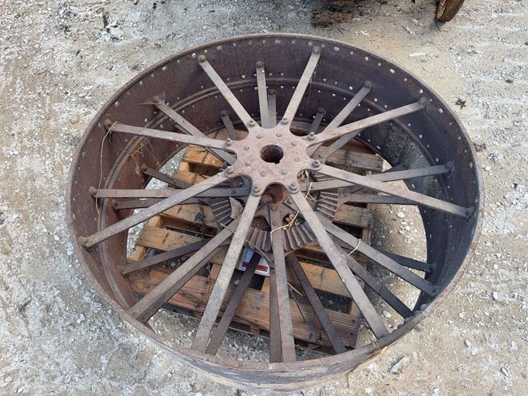 (2)-steel-wheels-image-2