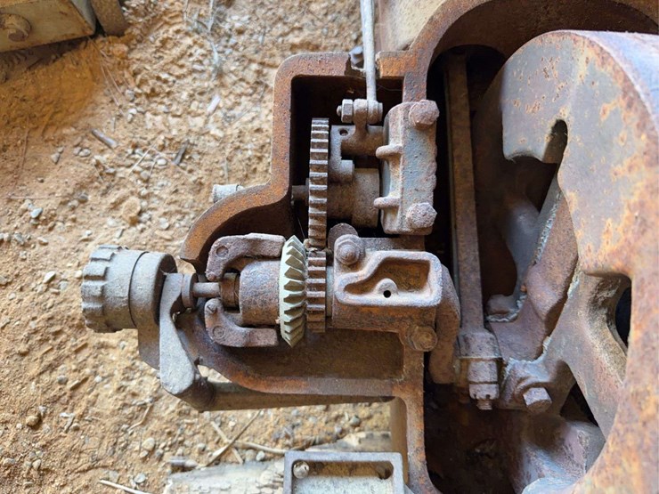 edwards-engine-image-17