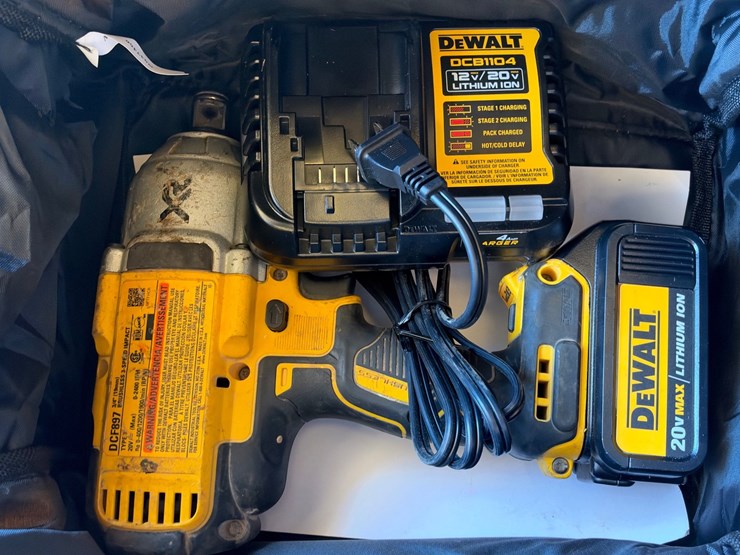#23-•-dewalt-1"-impact-driver-with-battery-and-charger-image-3