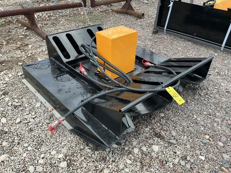2026-giyi-53in-mower-deck-for-stand-up-skid-steer-image-1