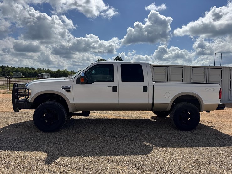 #244-•-2009-ford-f-250-pickup-truck-image-2