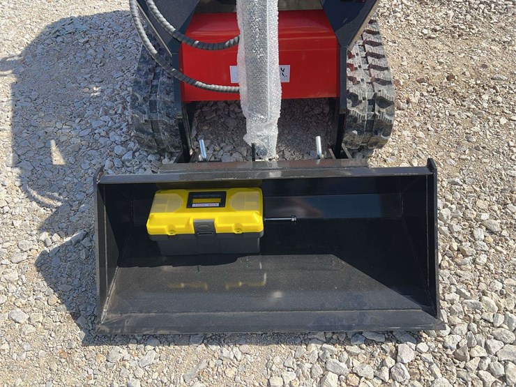 ssl1500-skid-steer-loader-image-6