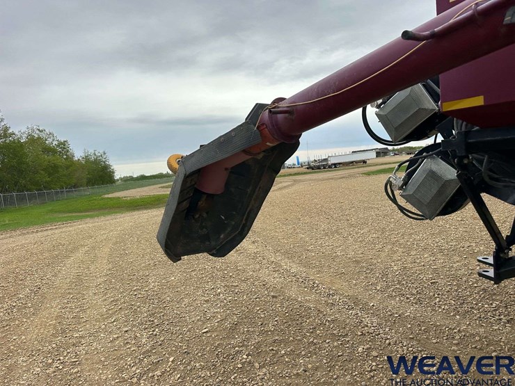 2010-seedhawk-62-ft.-seeder-image-52