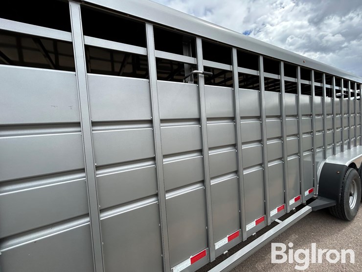 2019-travalong-40'-tri/a-gooseneck-livestock-trailer-image-15