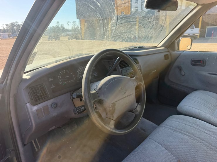#42790-•-1998-toyota-t100-pickup-truck-image-14