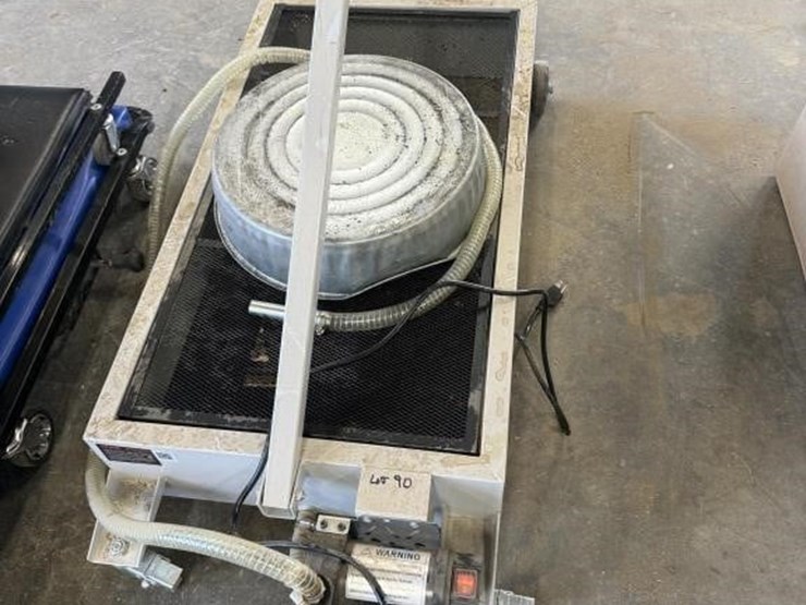 vevor-rolling-oil-drain-pan-w/-pump-image-1
