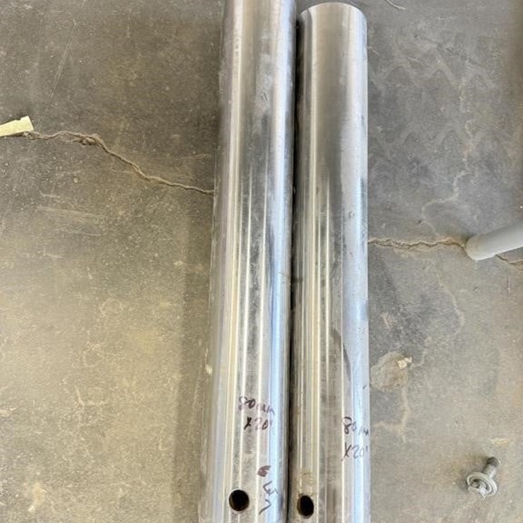 Excavator Pins 80MM x 20" Qtyy 2
