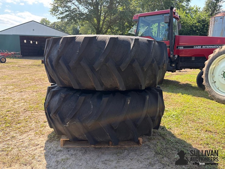 10-bolt-rims-on-23.1-34-tires-image-8