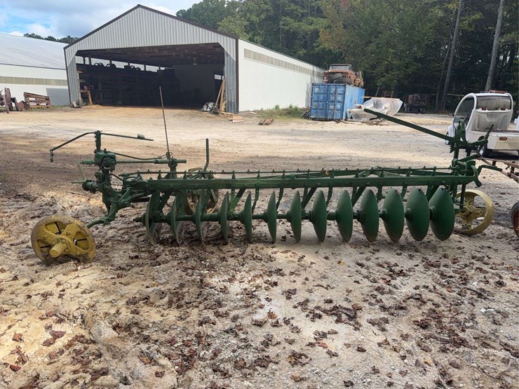 john-deere-disc-plow-image-8