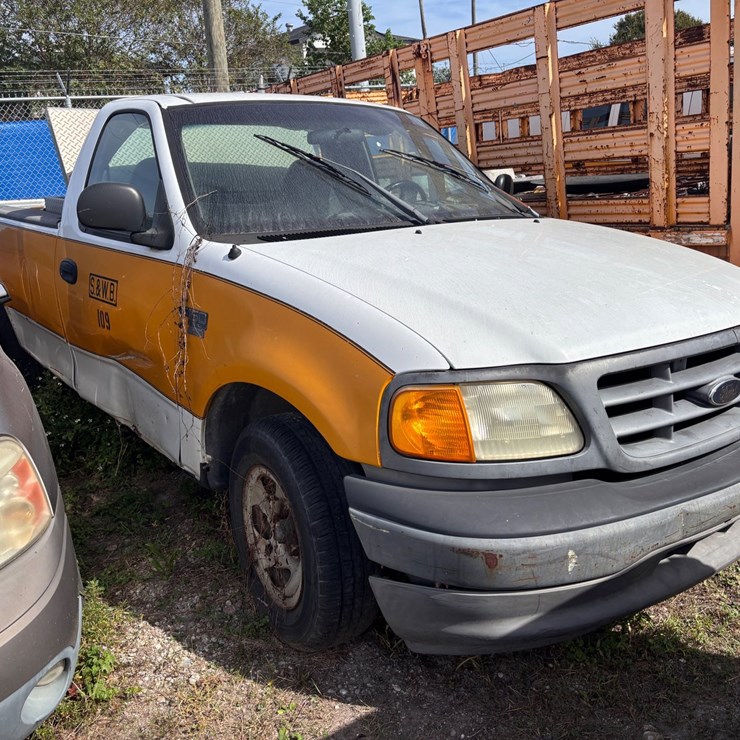 #55 • Ford F-150 Regular Cab Pickup Truck