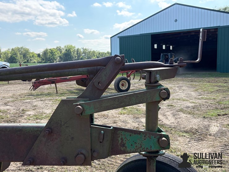 oliver-semi-mounted-4-bottom-plow-image-19