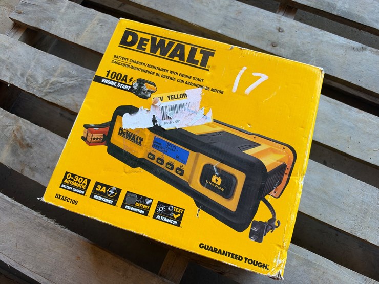 #17-•-dewalt-battery-charger/maintainer-w/-engine-start-image-1