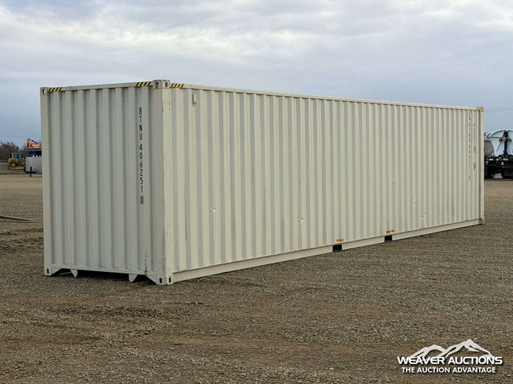 40-ft.-high-cube-5-door-shipping-container-image-3