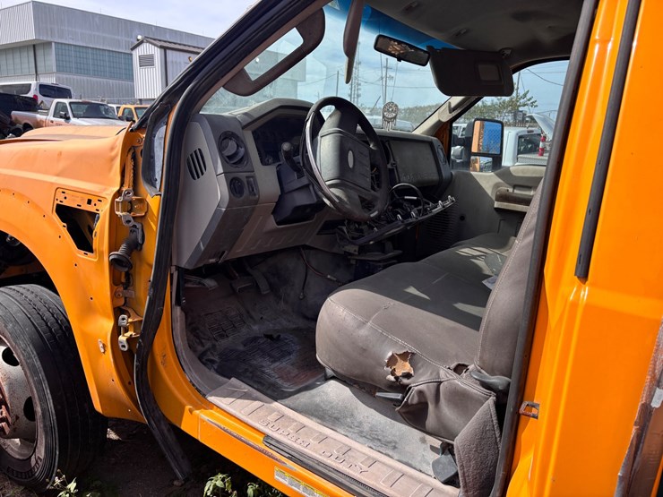 #54-•-2010-ford-super-duty-power-stroke-diesel-stake-bed-truck-image-7