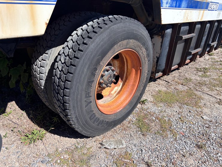 #35-•-sterling-vac-con-combination-sewer-vacuum-truck-image-8