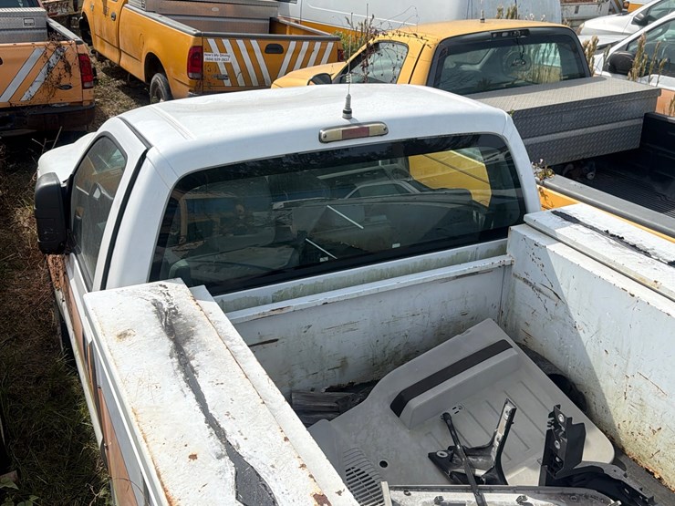 #99-•-2012-ford-f-250-pickup-image-6