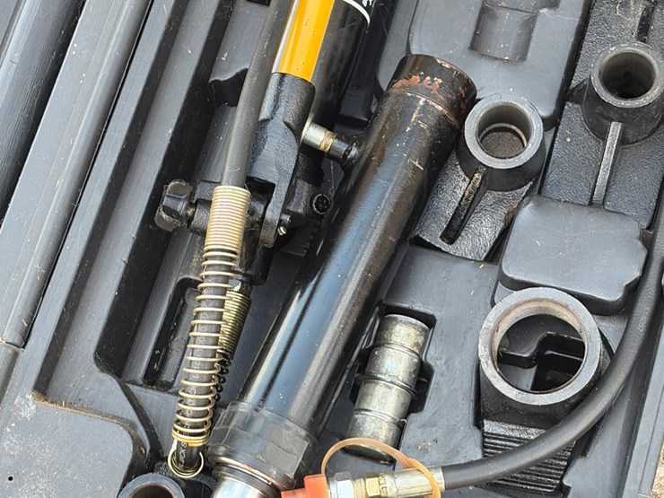 #14-•-craftsman-10-ton-porter-power-body-repair-kit-image-2