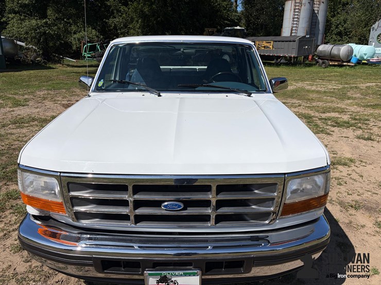 1996-ford-f-150-xlt-single-cab-2wd-pickup-image-17